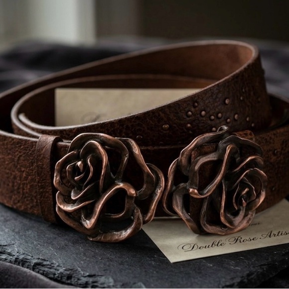 BCBGMaxAzria Accessories - BCBG Italian Leather Rose Buckle Belt, Wide Copper Flower Waist Cinch, statement